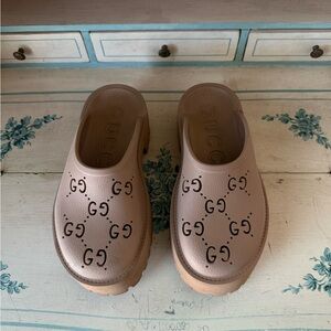 Gucci Pink Beige GG Perforated Rubber Clogs
